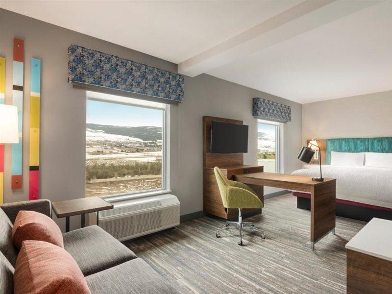 Hampton Inn & Suites Kelowna, British Columbia, Canada Exterior foto