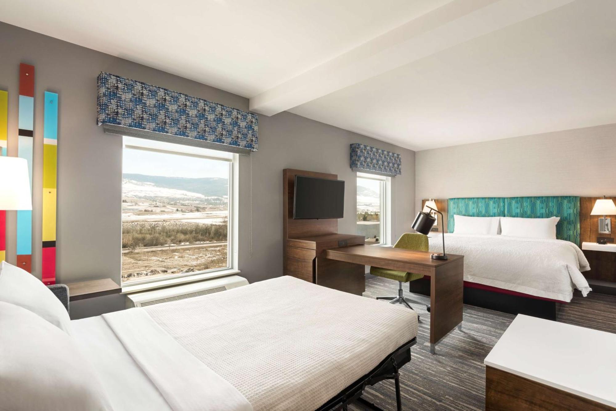 Hampton Inn & Suites Kelowna, British Columbia, Canada Exterior foto